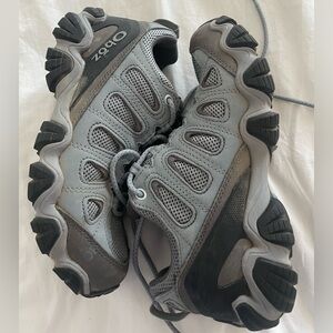 OBOZ Trail shoe